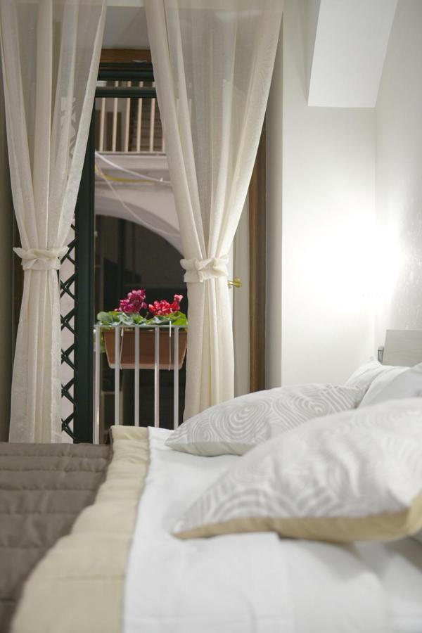 Montesantogroup Apartments Naples Luaran gambar